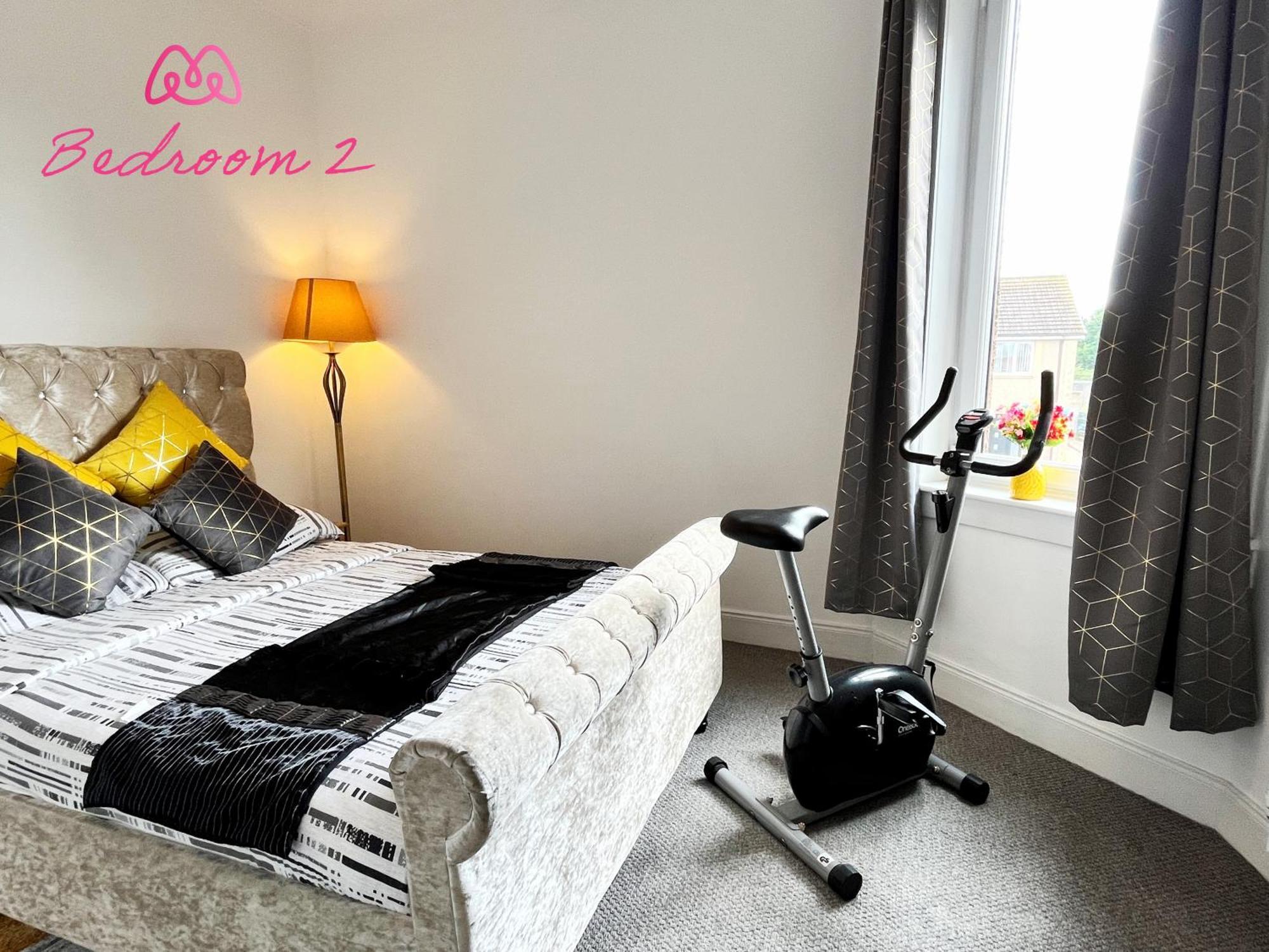 2 Bedrooms Entire Apartment Self Check In Kelty 外观 照片