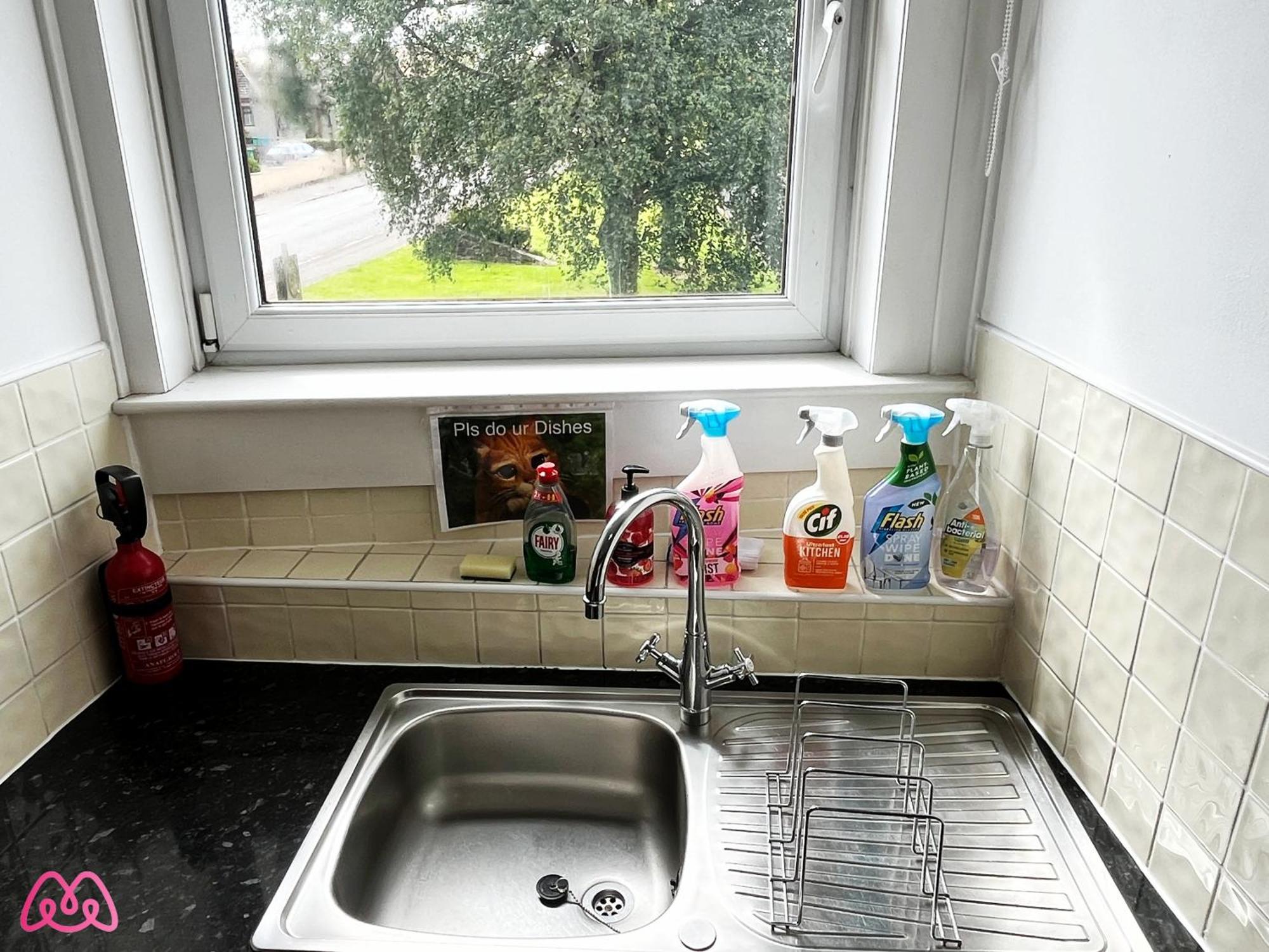 2 Bedrooms Entire Apartment Self Check In Kelty 外观 照片