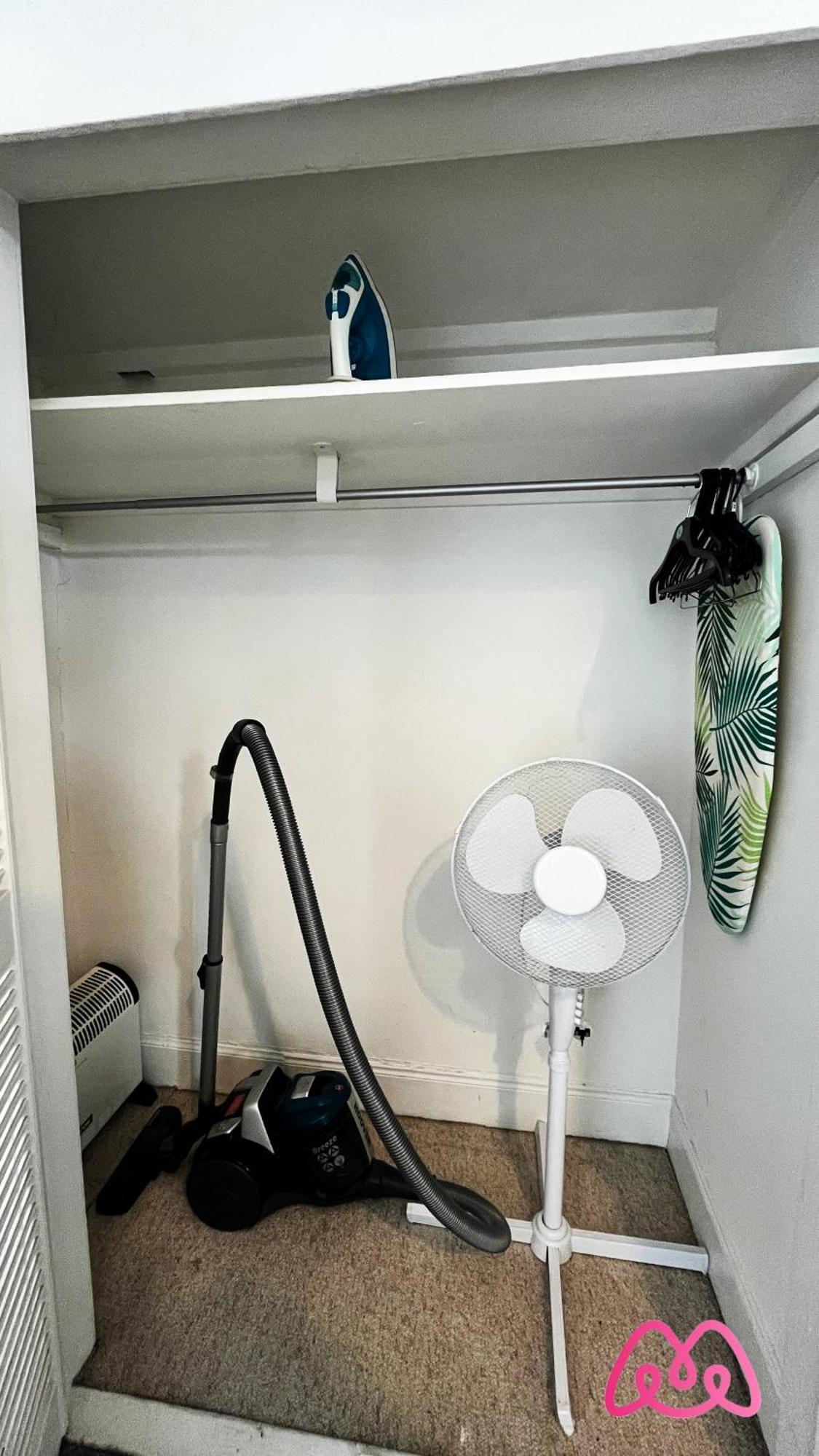 2 Bedrooms Entire Apartment Self Check In Kelty 外观 照片